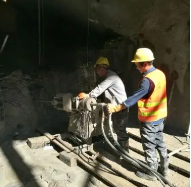 昌黎水下抗分散灌浆料特点 水下不分散注浆料介绍